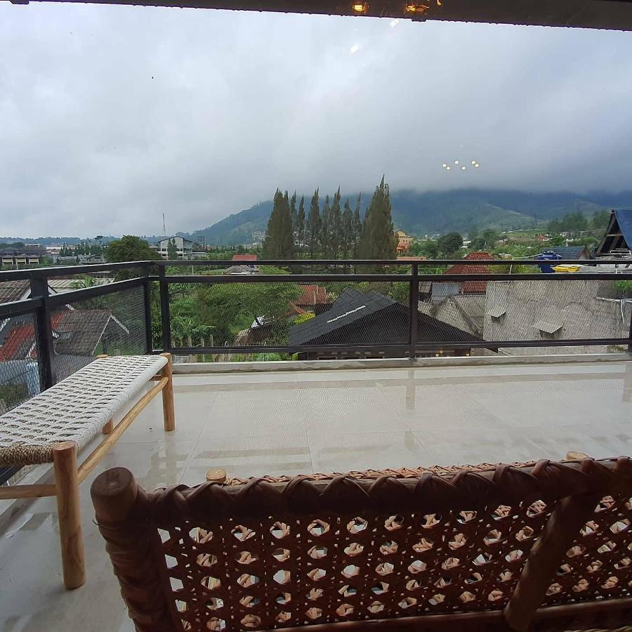 Wulan Cottage Lembang Extérieur photo